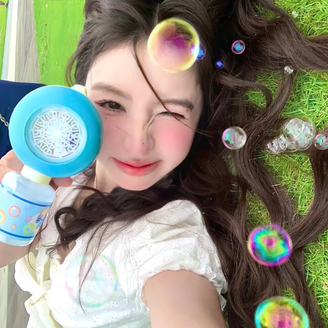 《热辣小红帽》